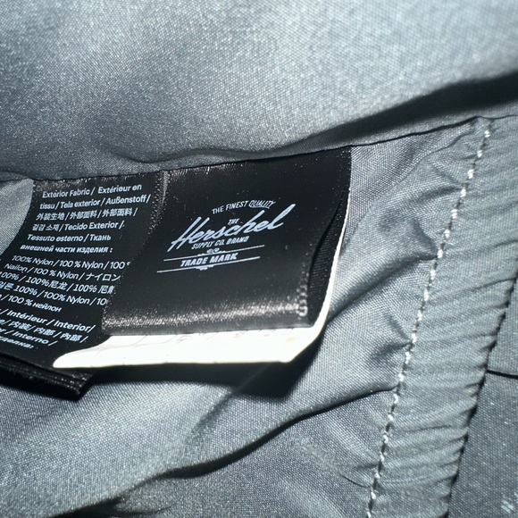 Herschel Supply Company Orion 12” Small Tote ( Gray) - Picture 7 of 7